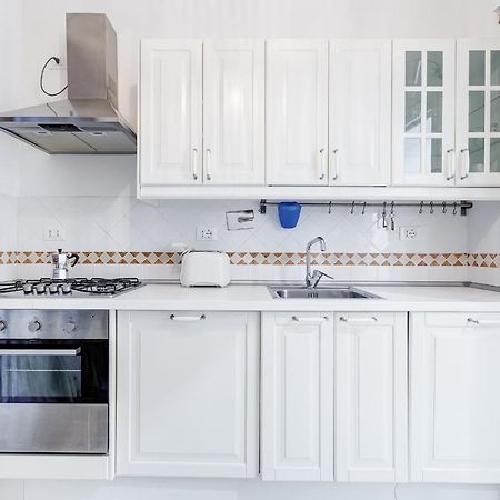 Trevi Fountain Modern Apartment ローマ エクステリア 写真