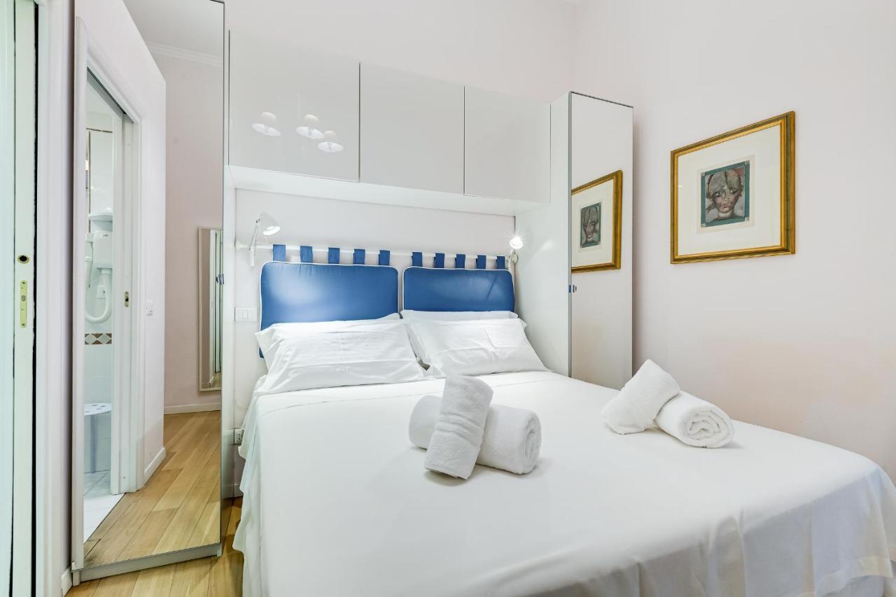 Trevi Fountain Modern Apartment ローマ エクステリア 写真