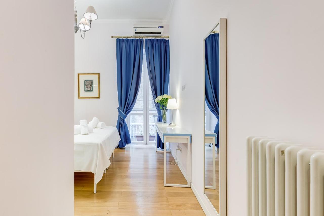 Trevi Fountain Modern Apartment ローマ エクステリア 写真